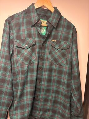 DIXXON Green and Black Plaid Men's Casual Button-Down Shirt